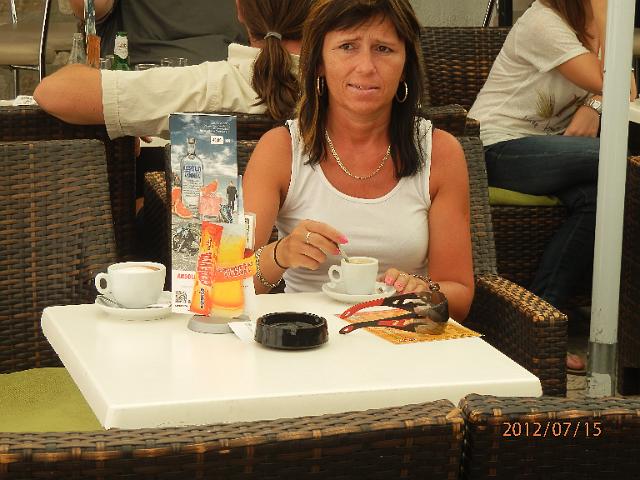 051 Pohoda pri kavicke.JPG